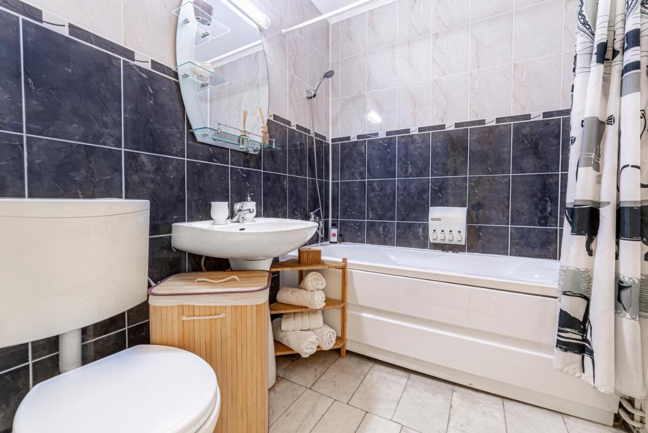 Nala Central Apartment Arad Kültér fotó